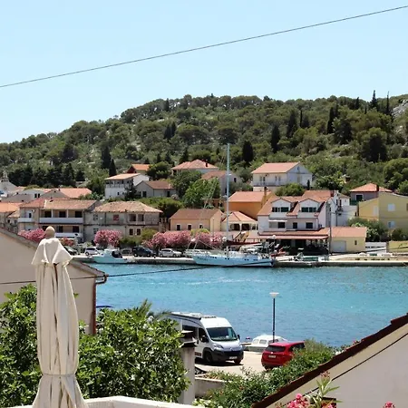 Apartman Tisno * Tisno